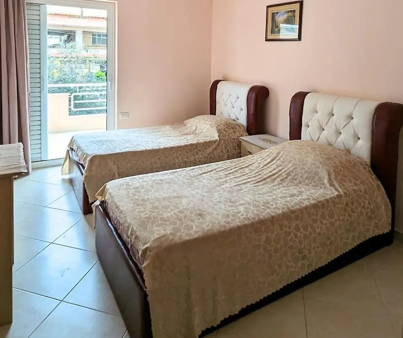 Apartment Sharing Apt- Private Room With 2 Beds Sarande